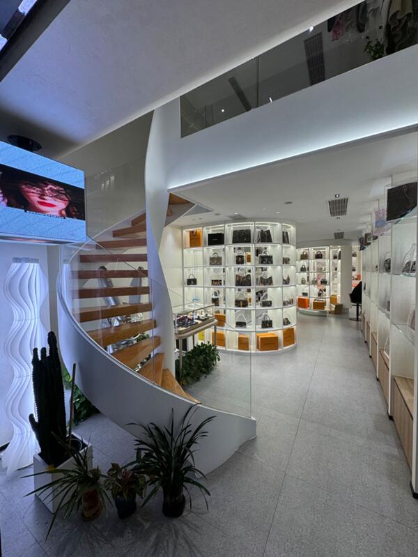 双鸭山四方台回收奢侈品店